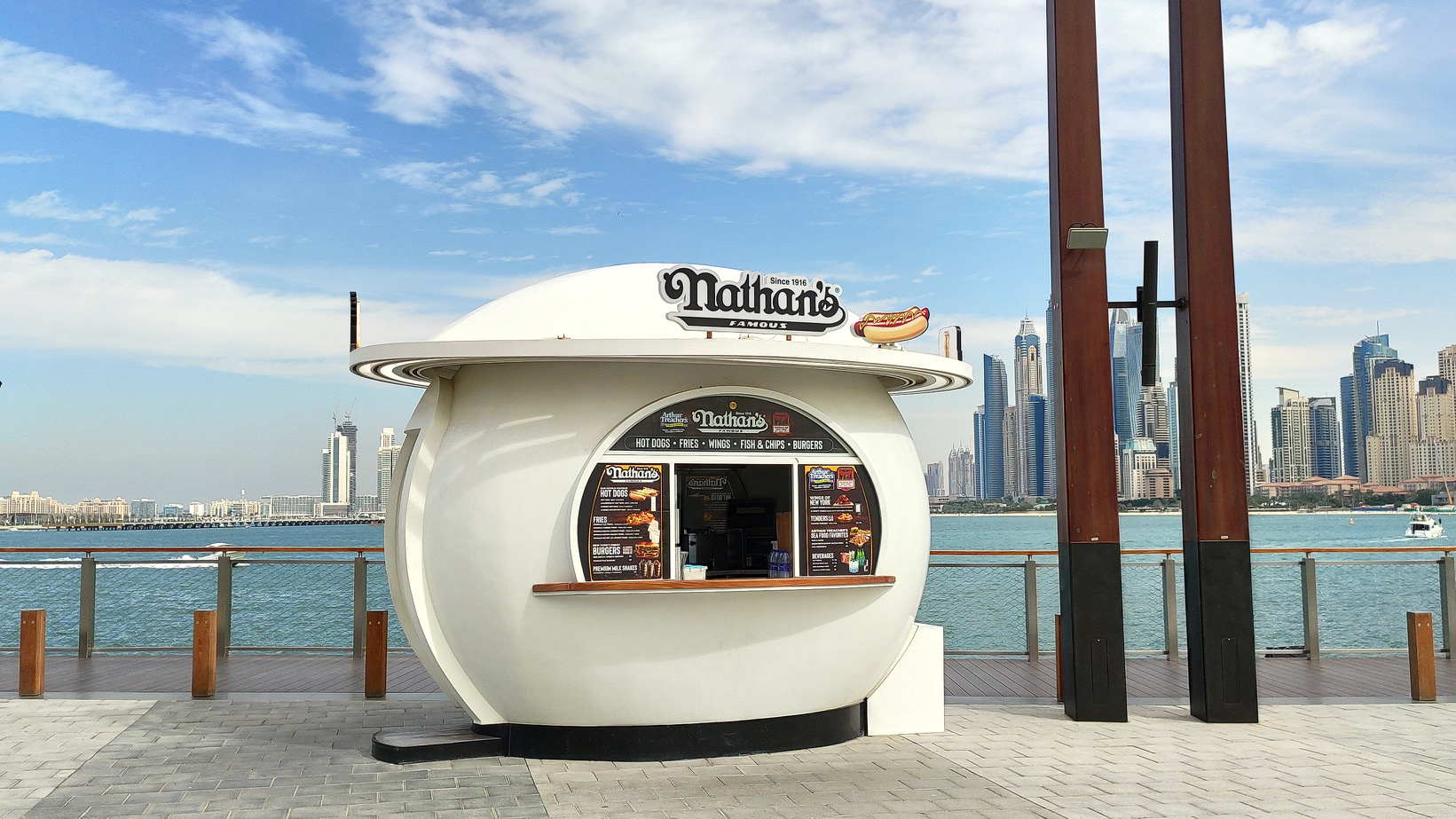 Retail kiosk display